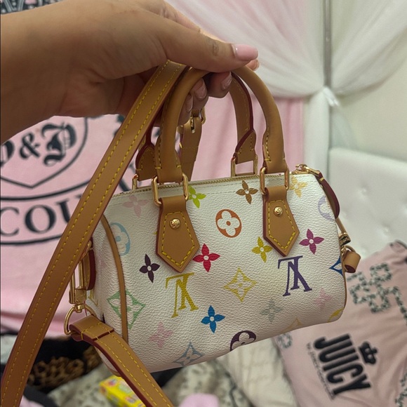 Mini white monogram bag read description - Picture 4 of 6